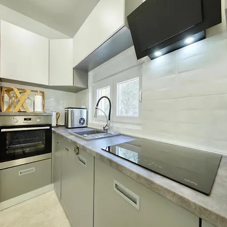 Villa Gaby With Heated Pool