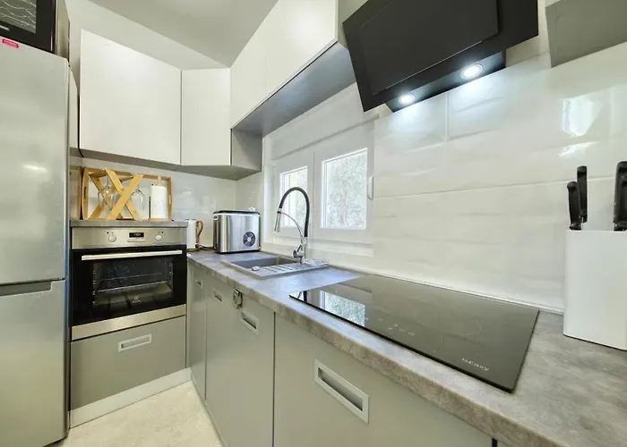 Вилла Gaby With Heated Pool